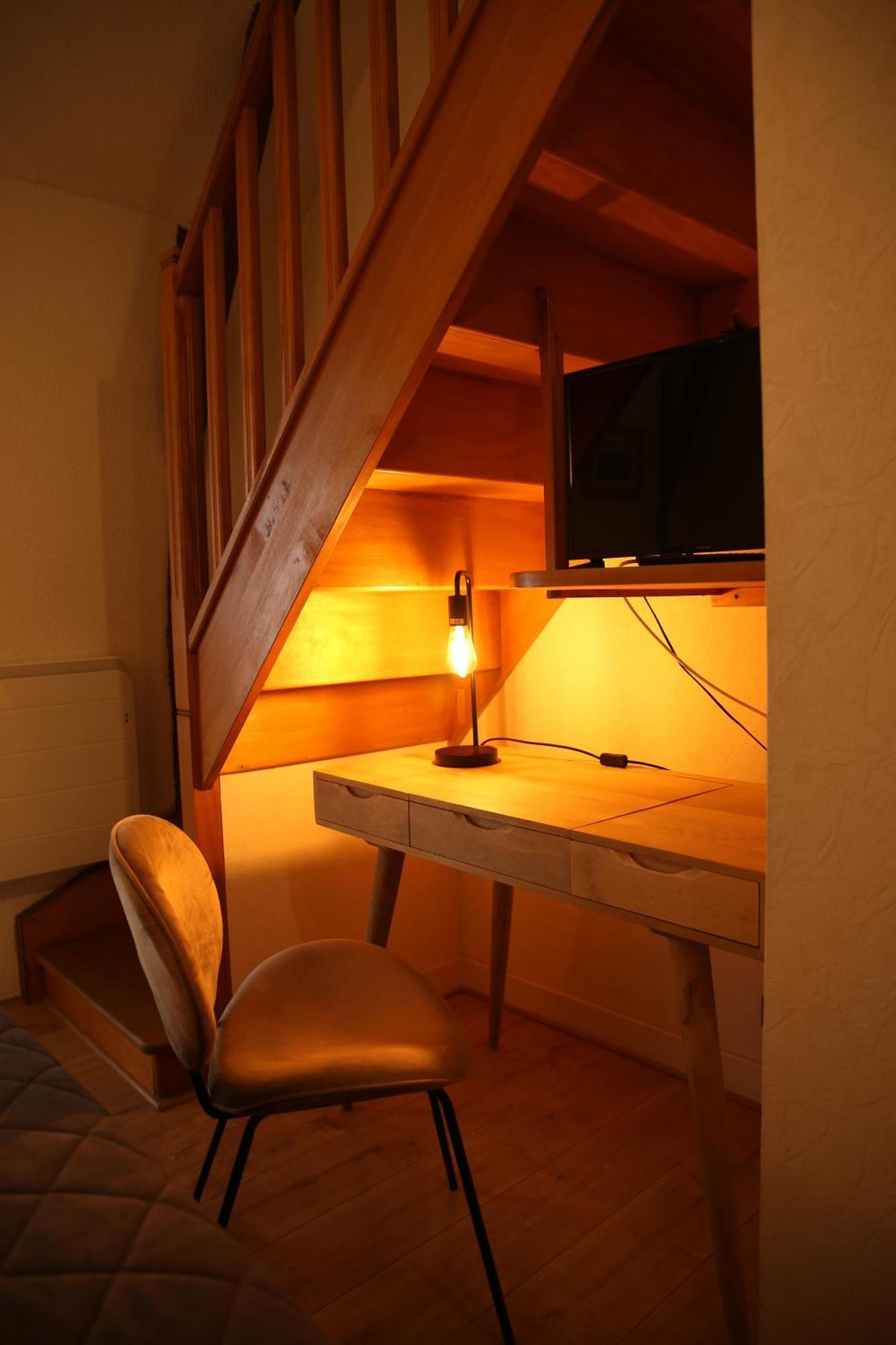 Auberge De L'Aspre Fontanges ภายนอก รูปภาพ